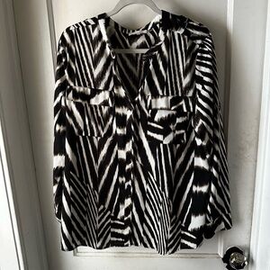 Calvin Klein Black and White Graphic Button Down Shirt